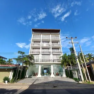 Beverly Hotel